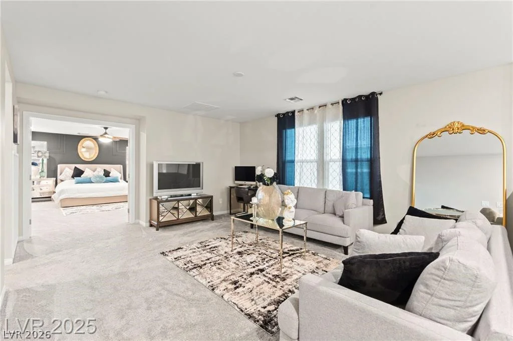 7502 Lush Oasis, Las Vegas, NV 89113
