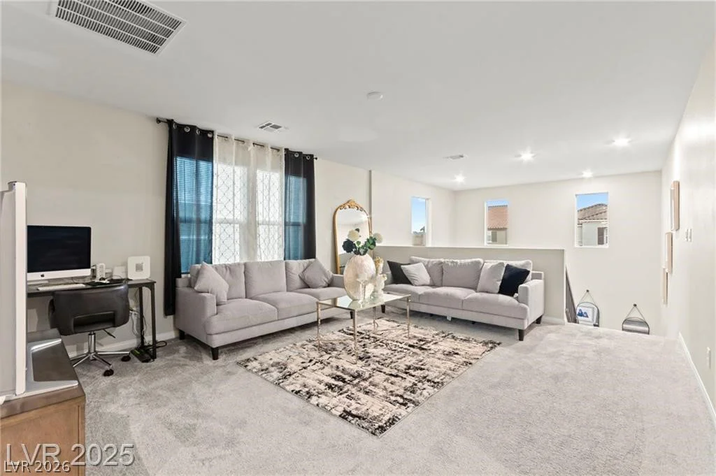 7502 Lush Oasis, Las Vegas, NV 89113