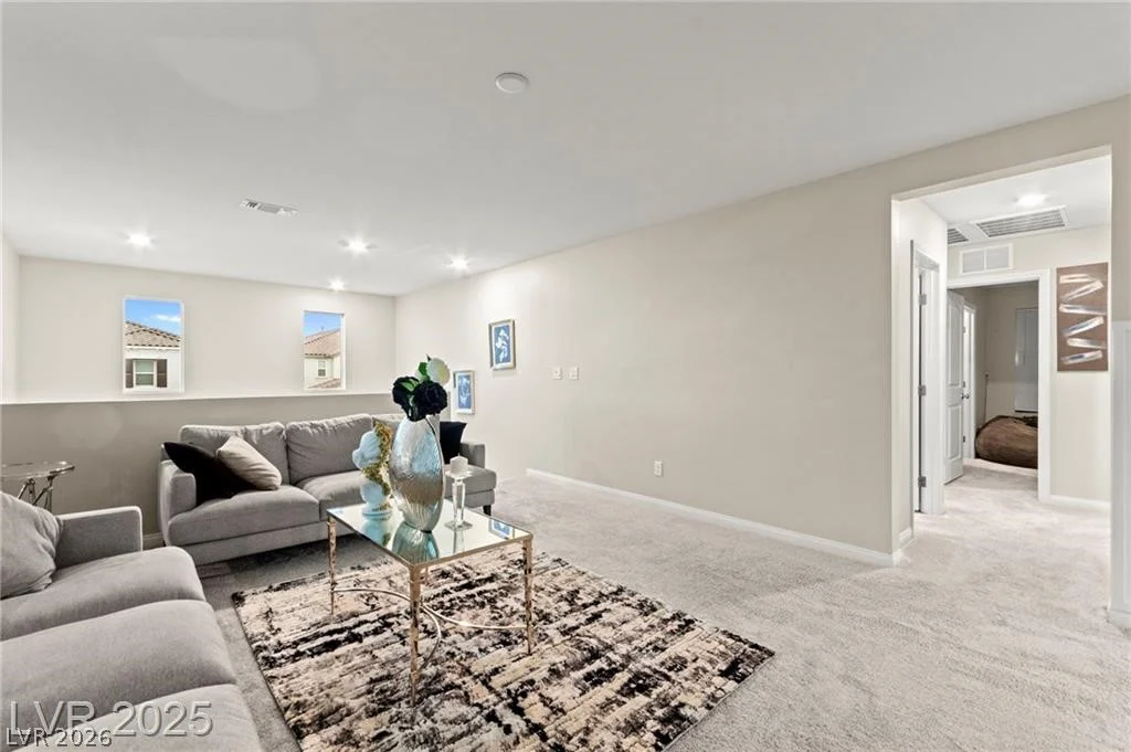 7502 Lush Oasis, Las Vegas, NV 89113