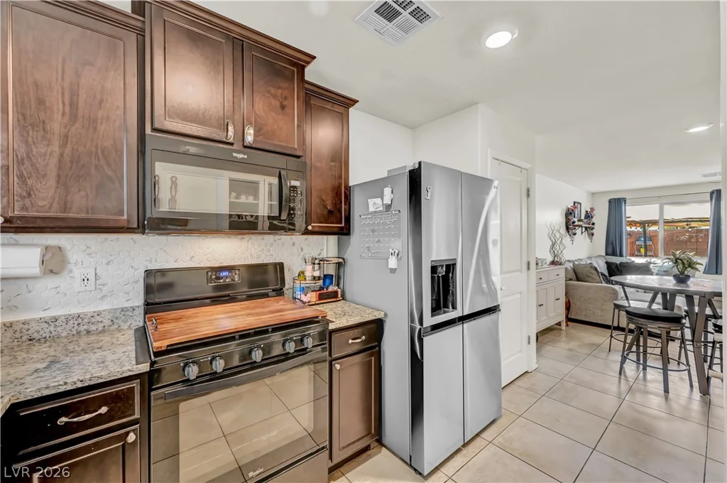 4389 Panther Cove, Las Vegas, NV 89115