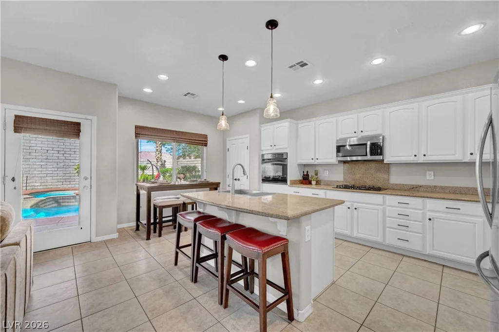 820 Colina Alta, Las Vegas, NV 89138