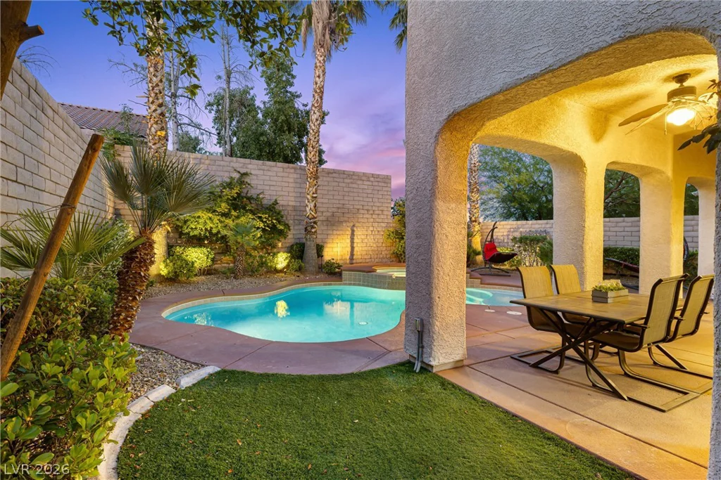820 Colina Alta, Las Vegas, NV 89138