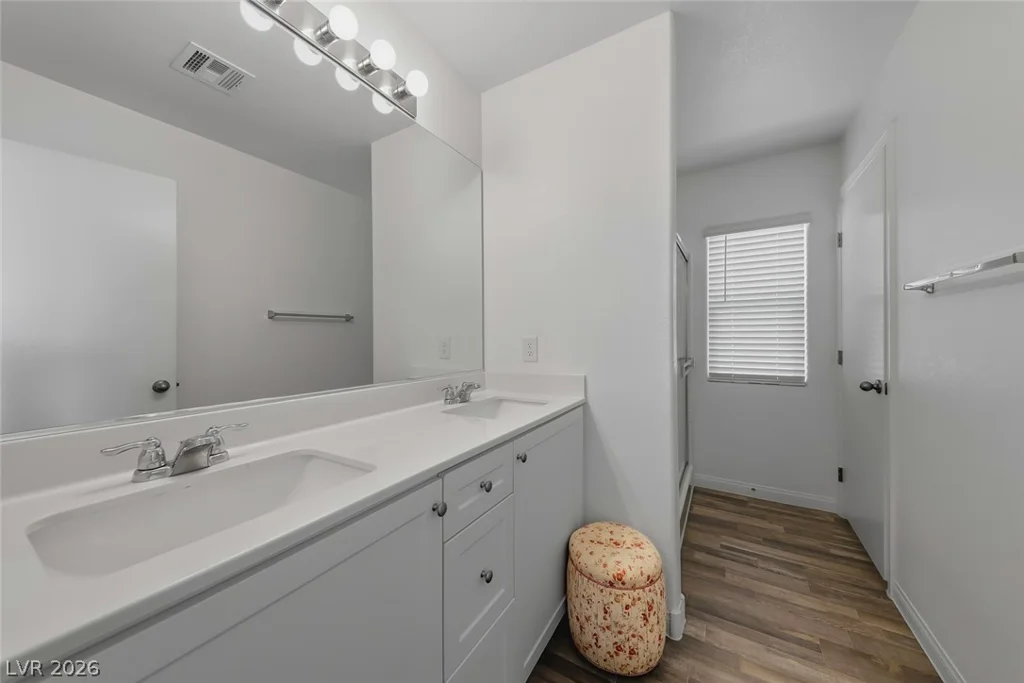 5324 Loxley, Las Vegas, NV 89122
