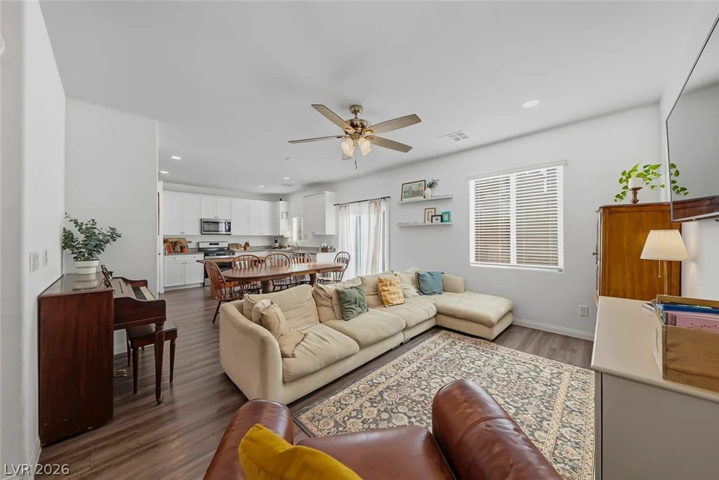5324 Loxley, Las Vegas, NV 89122