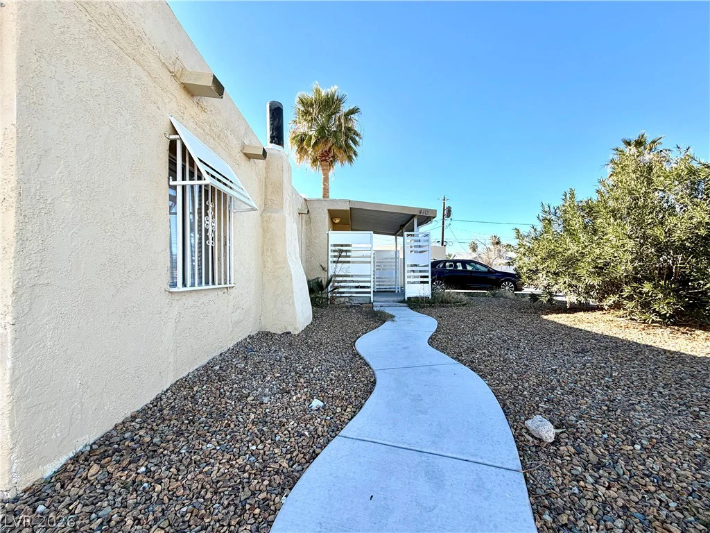 408 Vandalia, Las Vegas, NV 89106