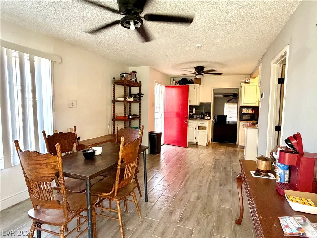 408 Vandalia, Las Vegas, NV 89106