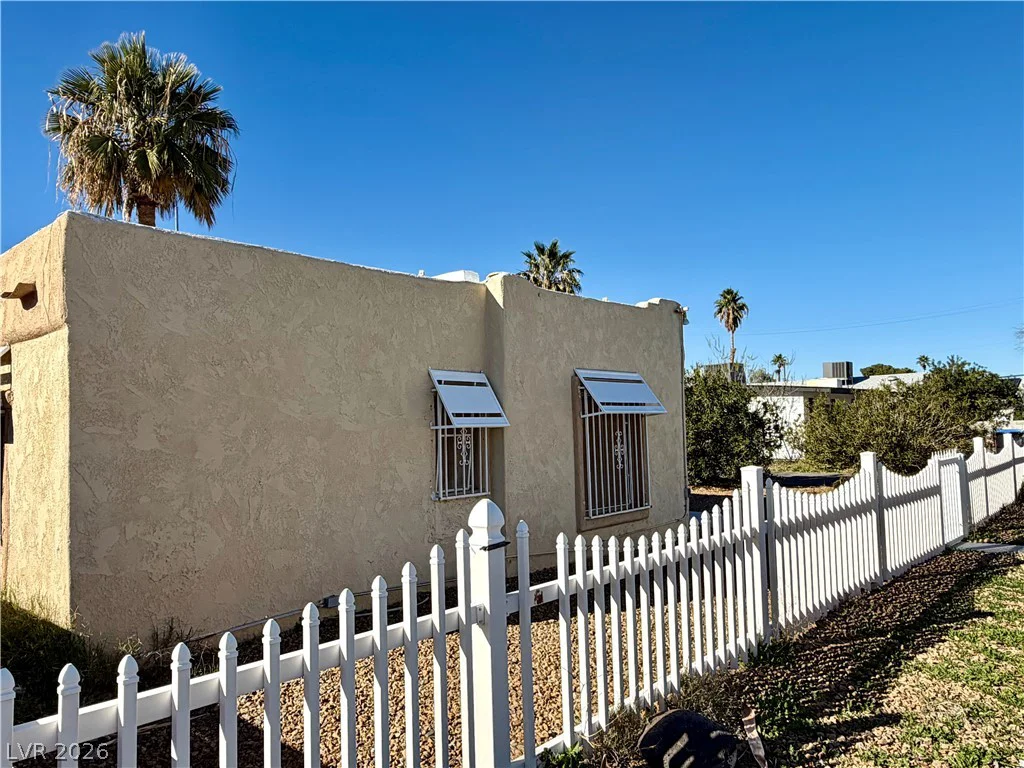 408 Vandalia, Las Vegas, NV 89106