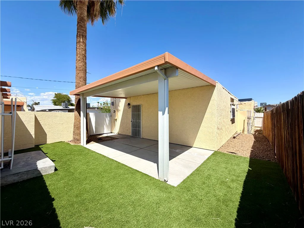 408 Vandalia, Las Vegas, NV 89106