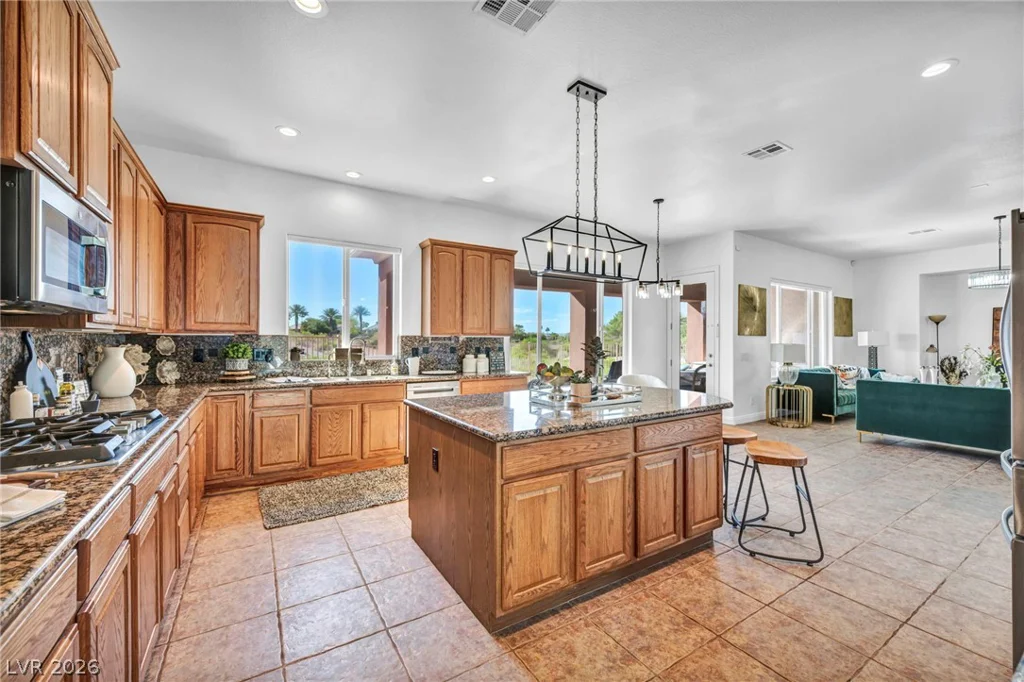 8324 Chapelle, Las Vegas, NV 89131