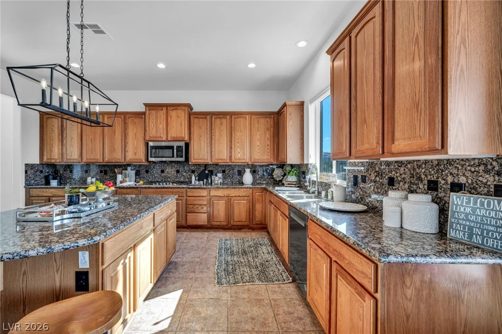 8324 Chapelle, Las Vegas, NV 89131