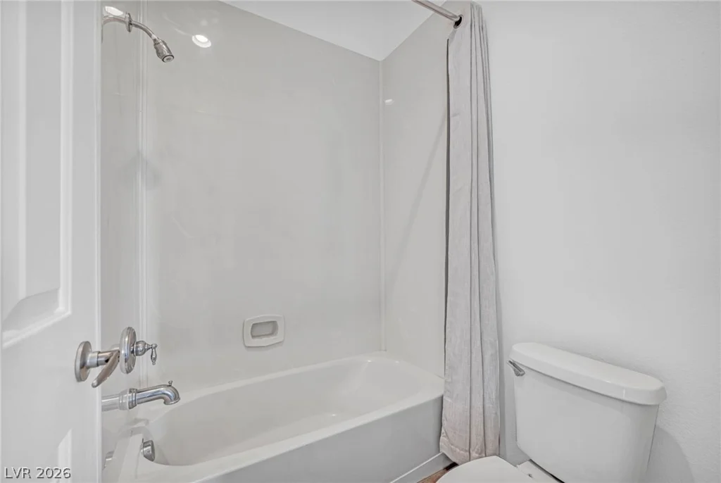 8324 Chapelle, Las Vegas, NV 89131