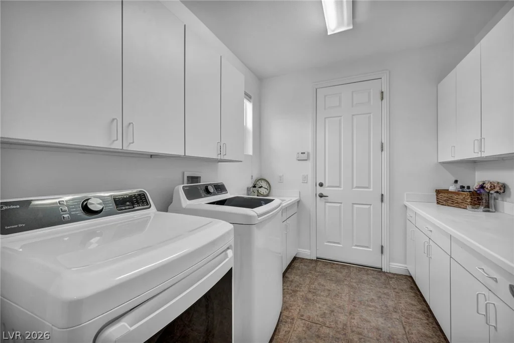 8324 Chapelle, Las Vegas, NV 89131