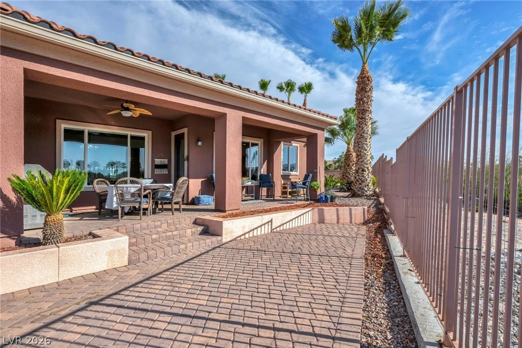 8324 Chapelle, Las Vegas, NV 89131