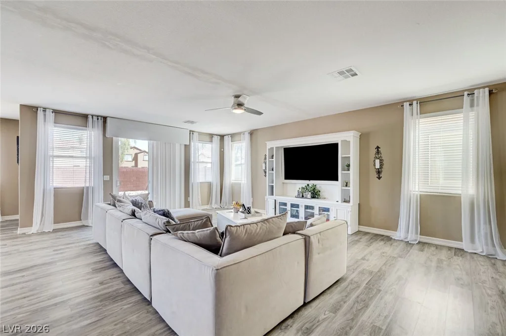 5412 Talmo, North Las Vegas, NV 89081