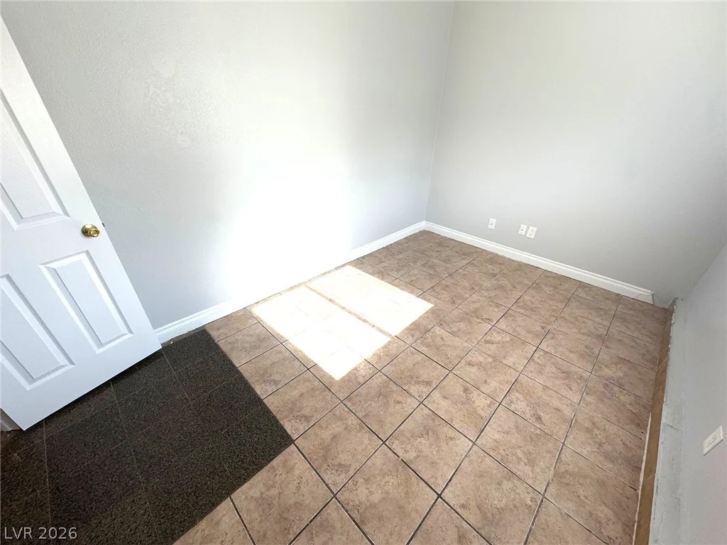 5119 Reeder, Las Vegas, NV 89119