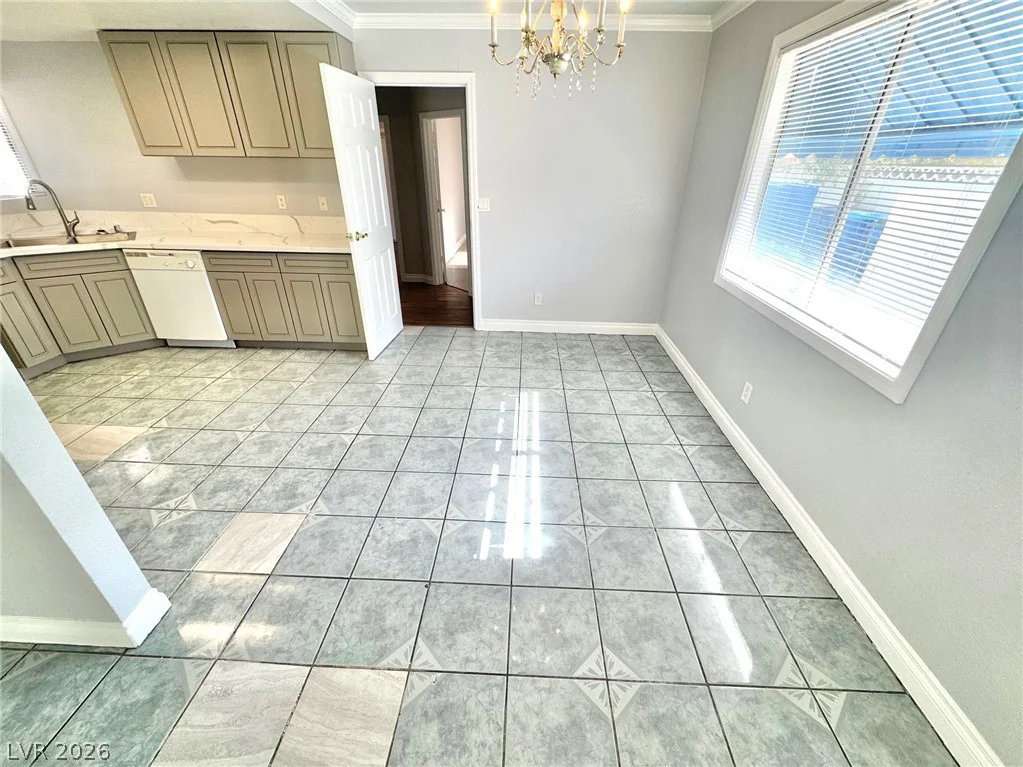 5119 Reeder, Las Vegas, NV 89119