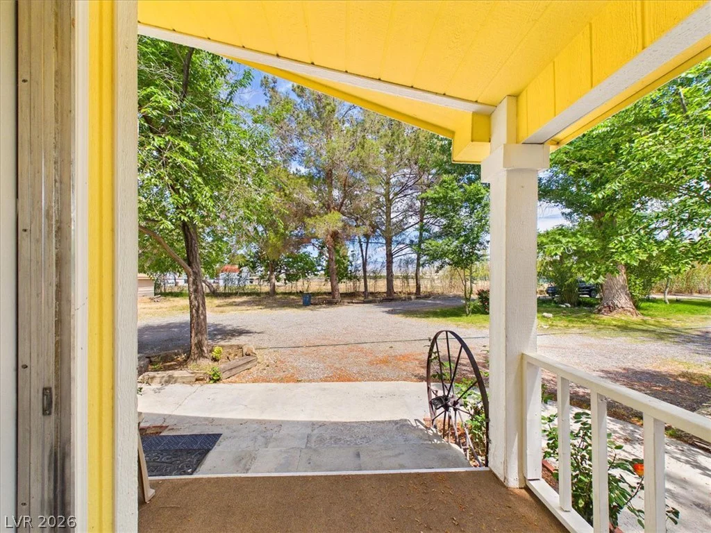 5220 Squaw Valley *5 ACRES*, Pahrump, NV 89061