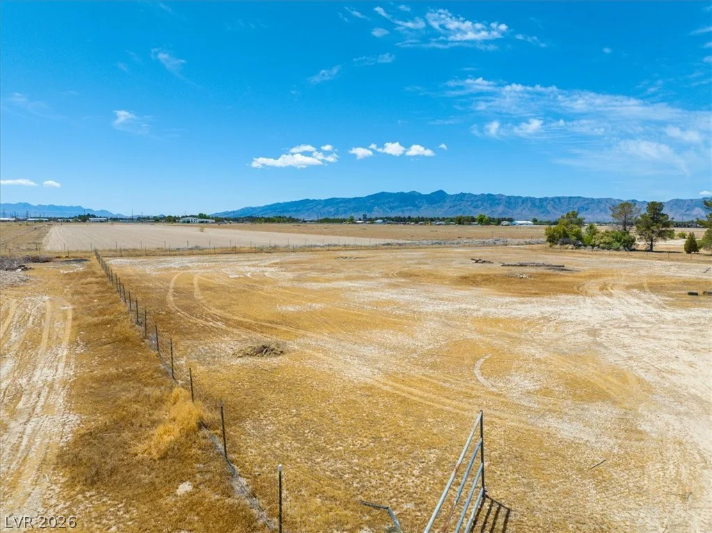 5220 Squaw Valley *5 ACRES*, Pahrump, NV 89061