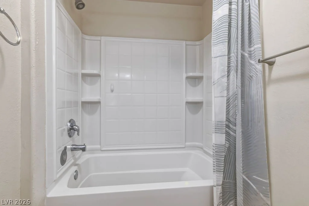 8324 Charleston, Las Vegas, NV 89117
