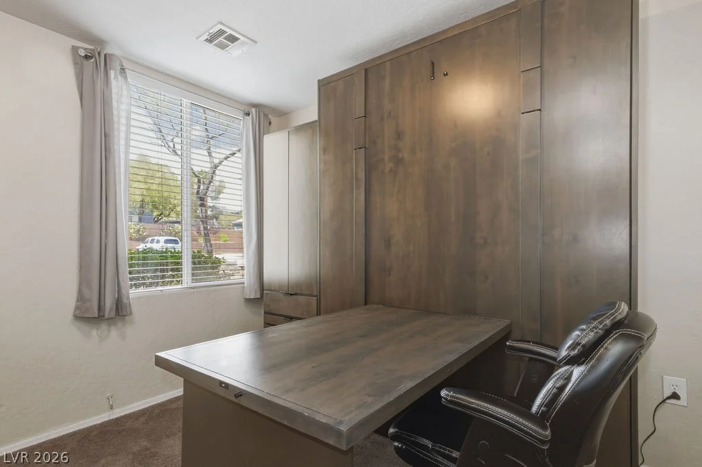 8324 Charleston, Las Vegas, NV 89117