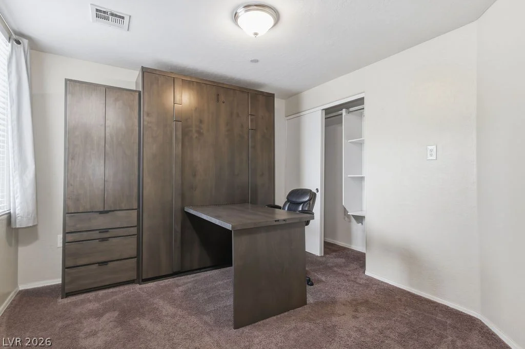 8324 Charleston, Las Vegas, NV 89117