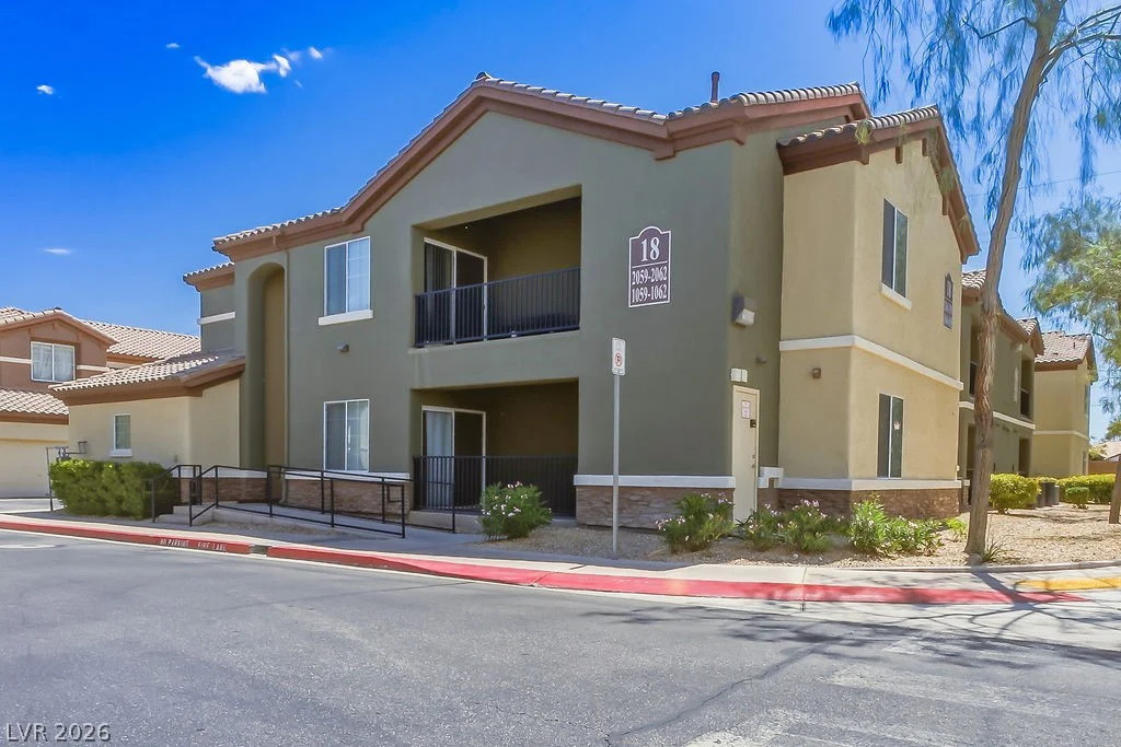 8324 Charleston, Las Vegas, NV 89117