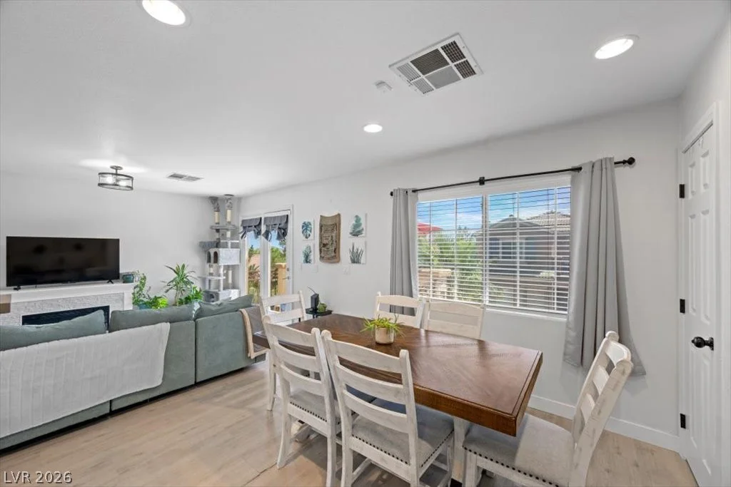 10380 Coyote Cub, Las Vegas, NV 89129