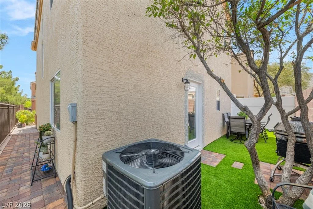 10380 Coyote Cub, Las Vegas, NV 89129