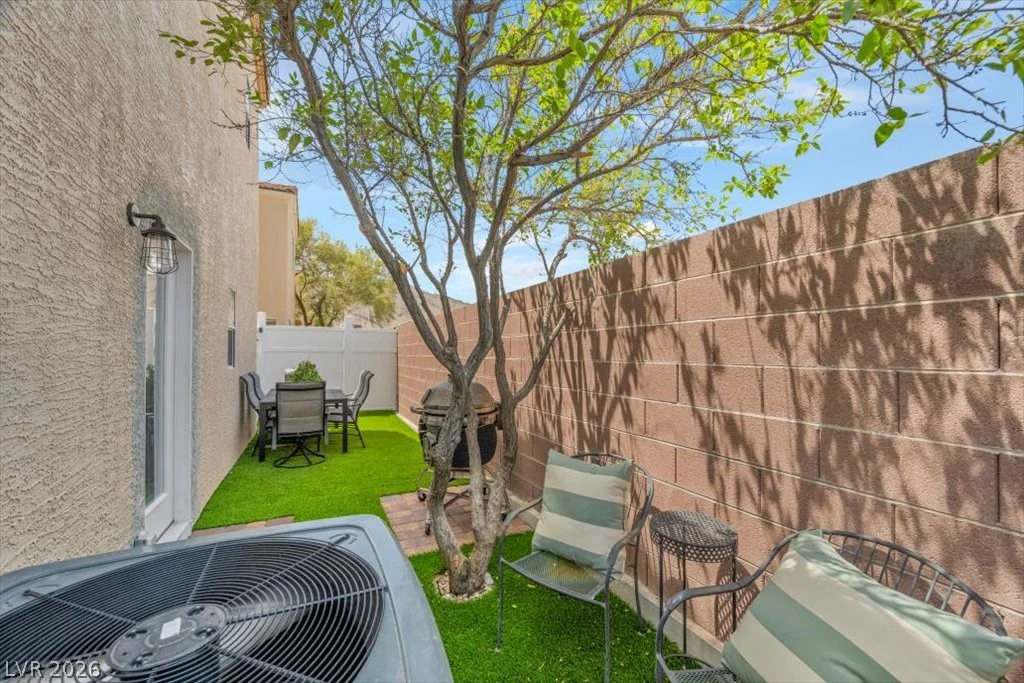 10380 Coyote Cub, Las Vegas, NV 89129