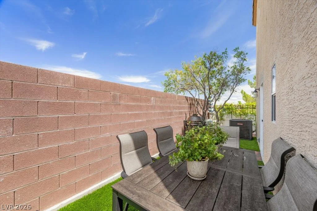 10380 Coyote Cub, Las Vegas, NV 89129