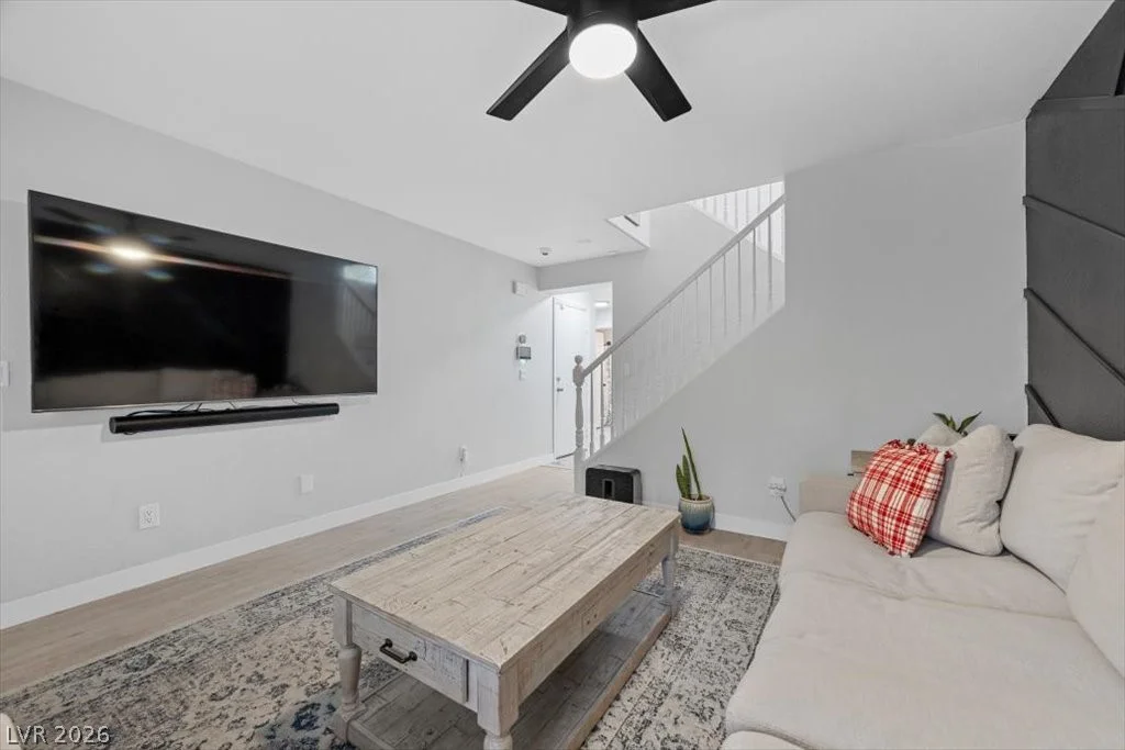 10380 Coyote Cub, Las Vegas, NV 89129