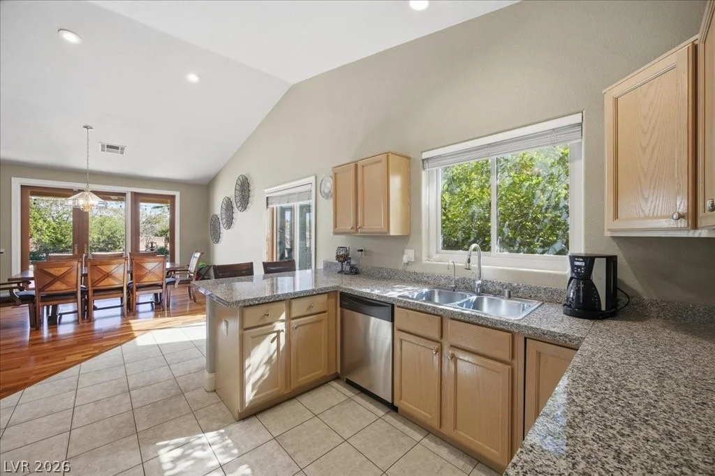 341 Obsidian, Las Vegas, NV 89145