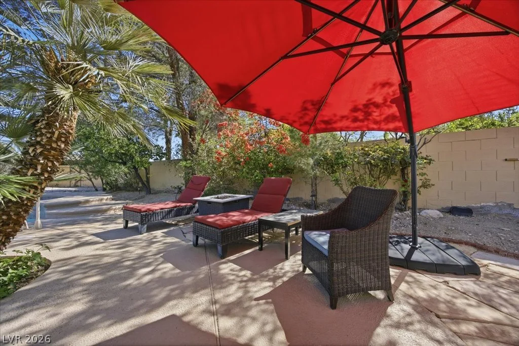 341 Obsidian, Las Vegas, NV 89145