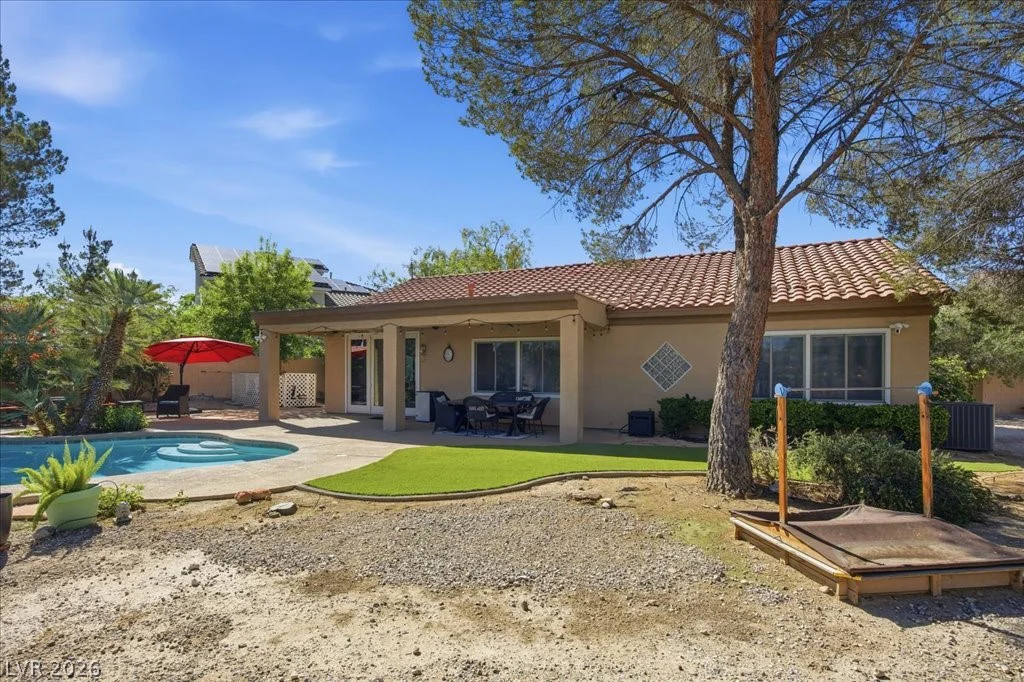 341 Obsidian, Las Vegas, NV 89145