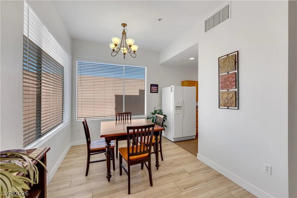 27 Agate, Las Vegas, NV 89123