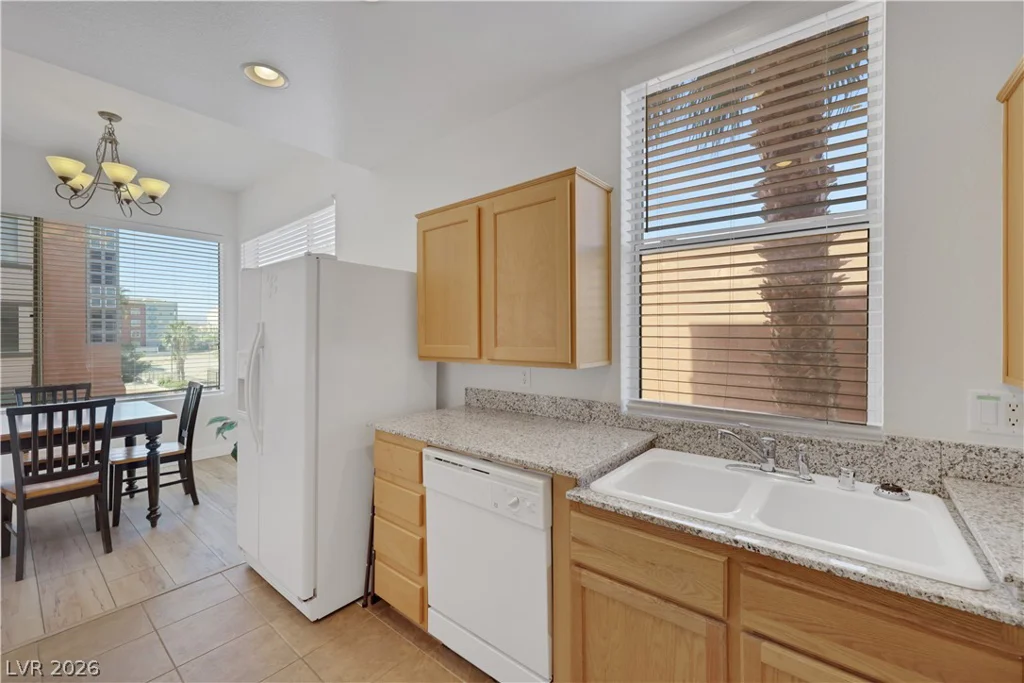 27 Agate, Las Vegas, NV 89123