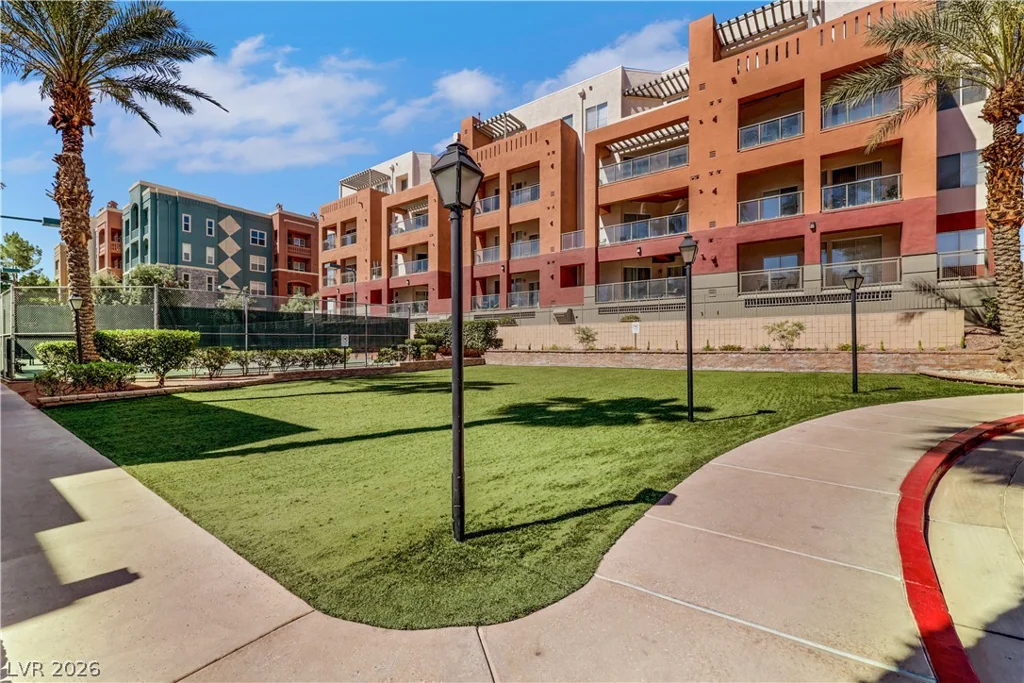 27 Agate, Las Vegas, NV 89123