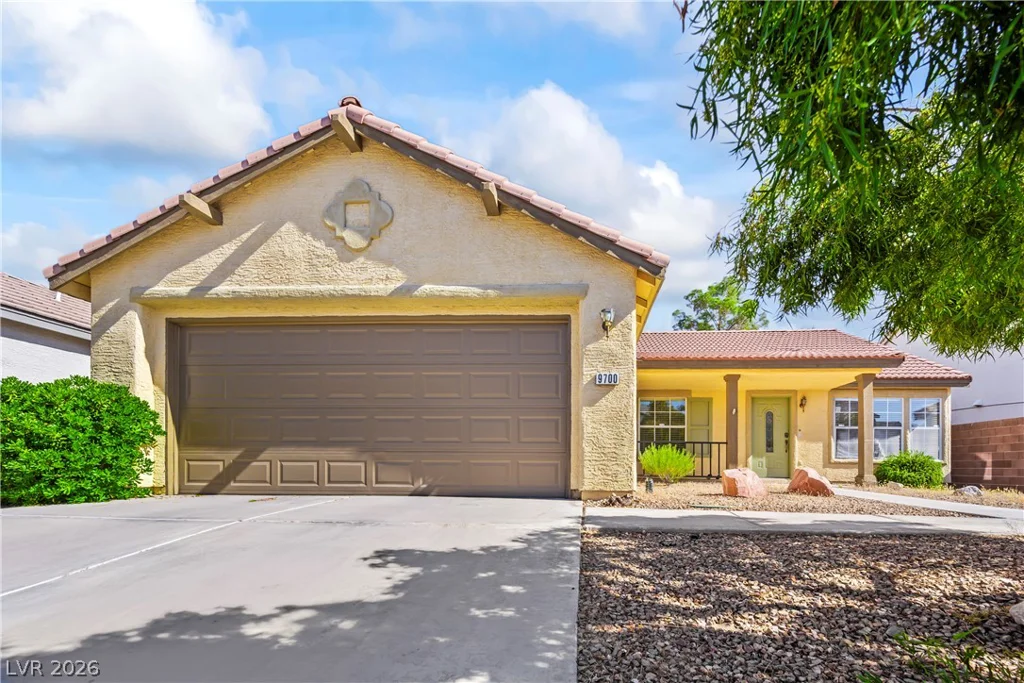 9700 Tumble Lake, Las Vegas, NV 89147