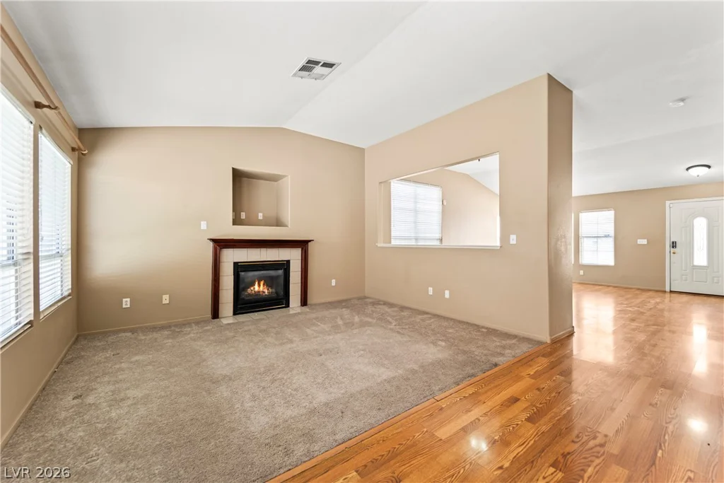 9700 Tumble Lake, Las Vegas, NV 89147