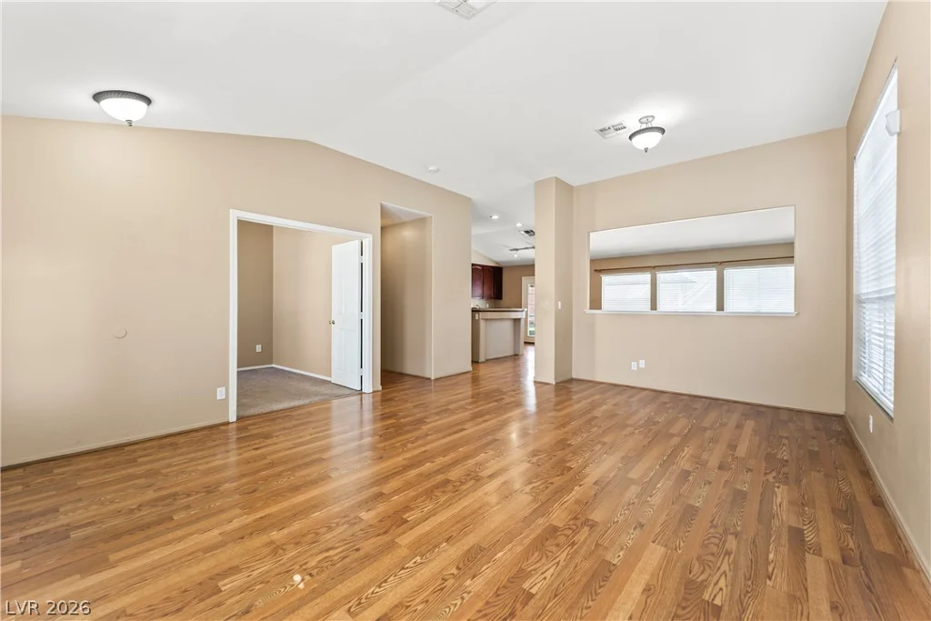 9700 Tumble Lake, Las Vegas, NV 89147