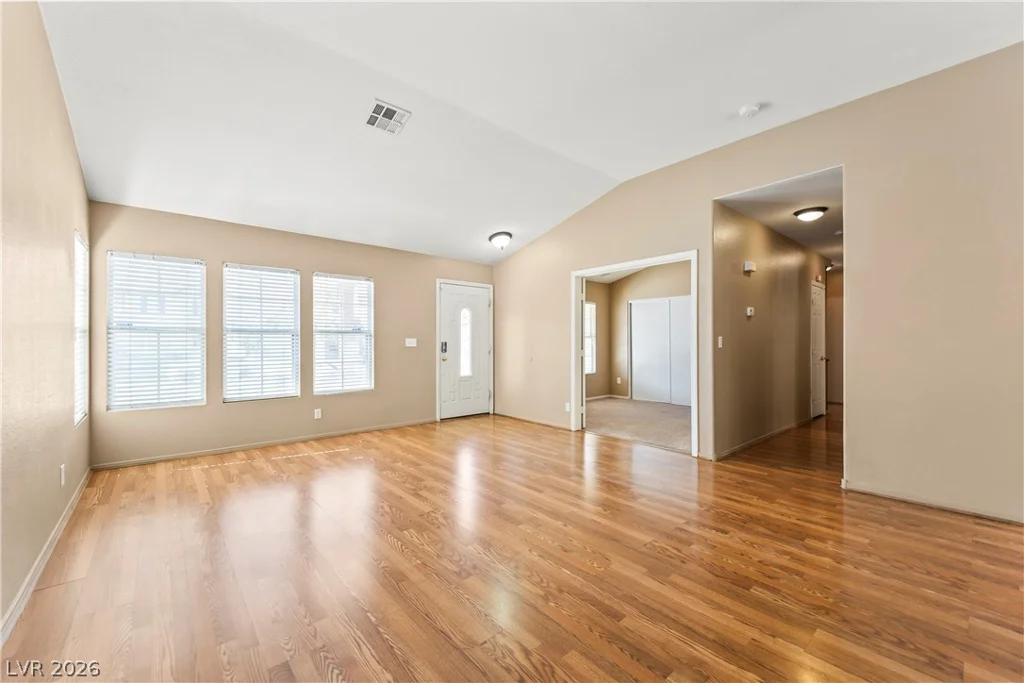 9700 Tumble Lake, Las Vegas, NV 89147