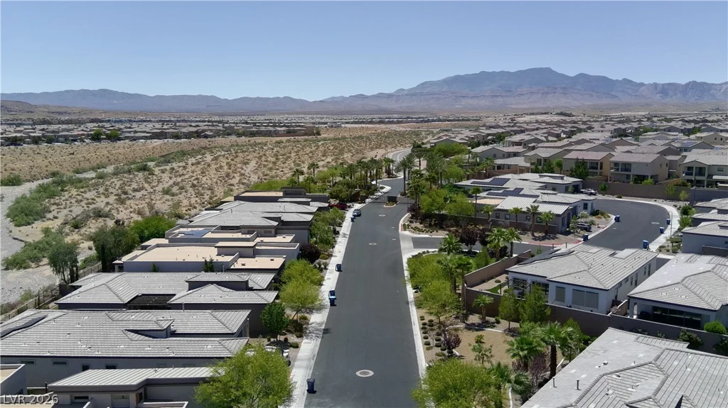 8600 Dusty Quail, Las Vegas, NV 89148