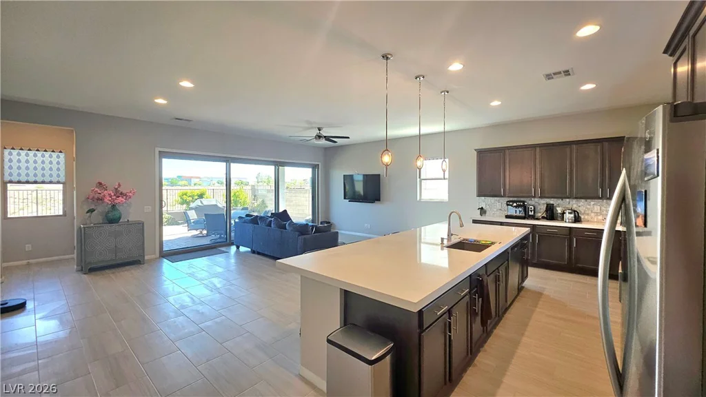 8600 Dusty Quail, Las Vegas, NV 89148