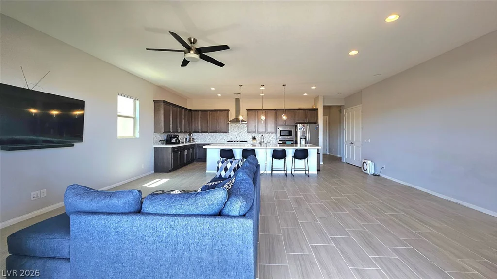 8600 Dusty Quail, Las Vegas, NV 89148