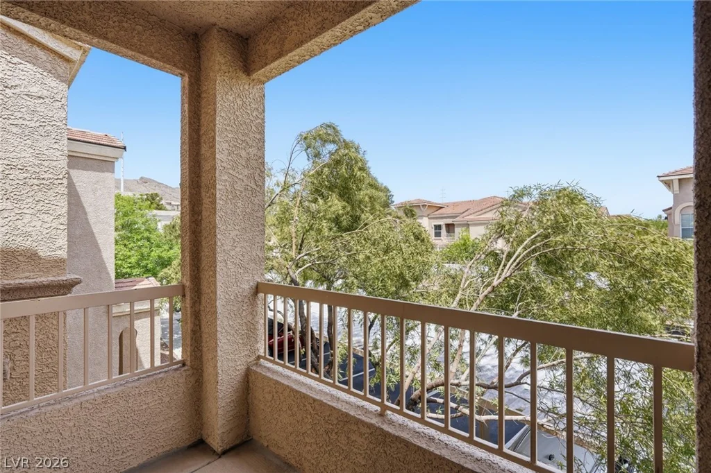 10550 Alexander, Las Vegas, NV 89129
