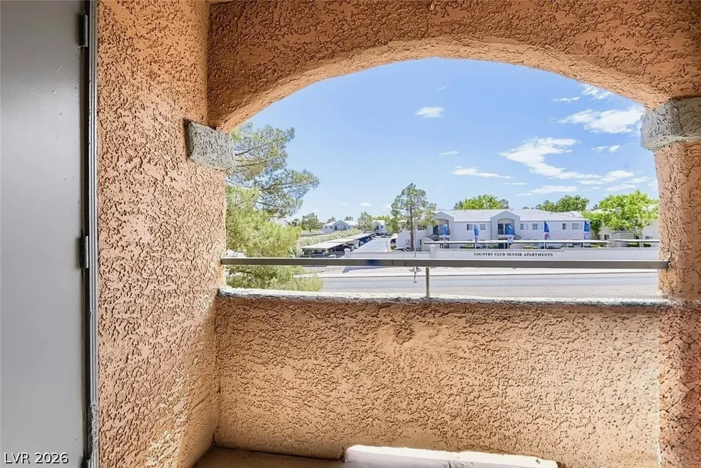 240 Mission Catalina, Las Vegas, NV 89107