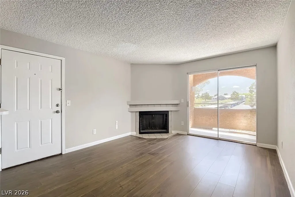 240 Mission Catalina, Las Vegas, NV 89107