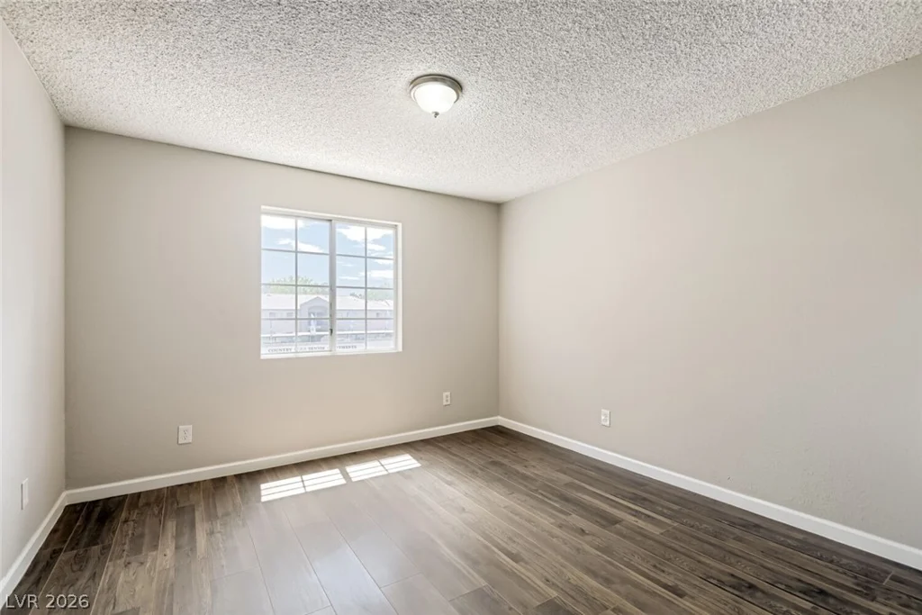 240 Mission Catalina, Las Vegas, NV 89107