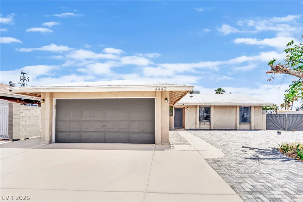 4442 Eureka, Las Vegas, NV 89103