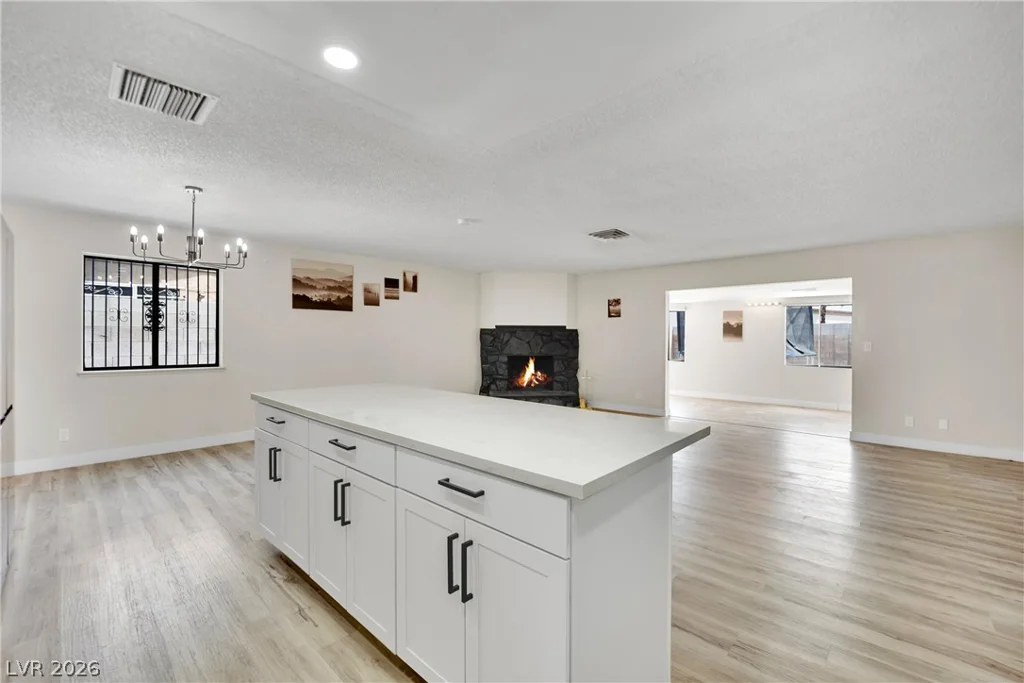4442 Eureka, Las Vegas, NV 89103